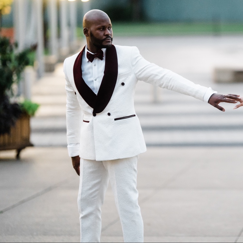 Men’s Custom Suit
